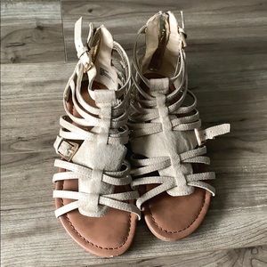 Women’s sandals